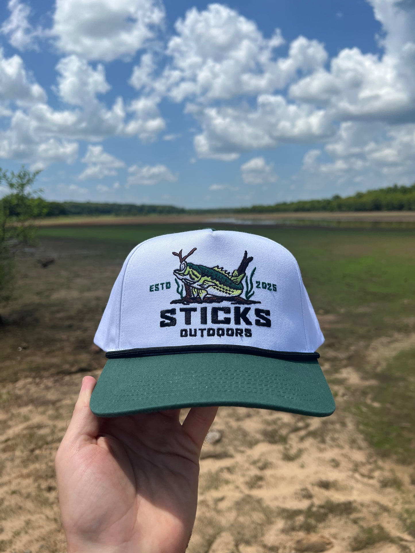 White/Green Bass Rope Hat