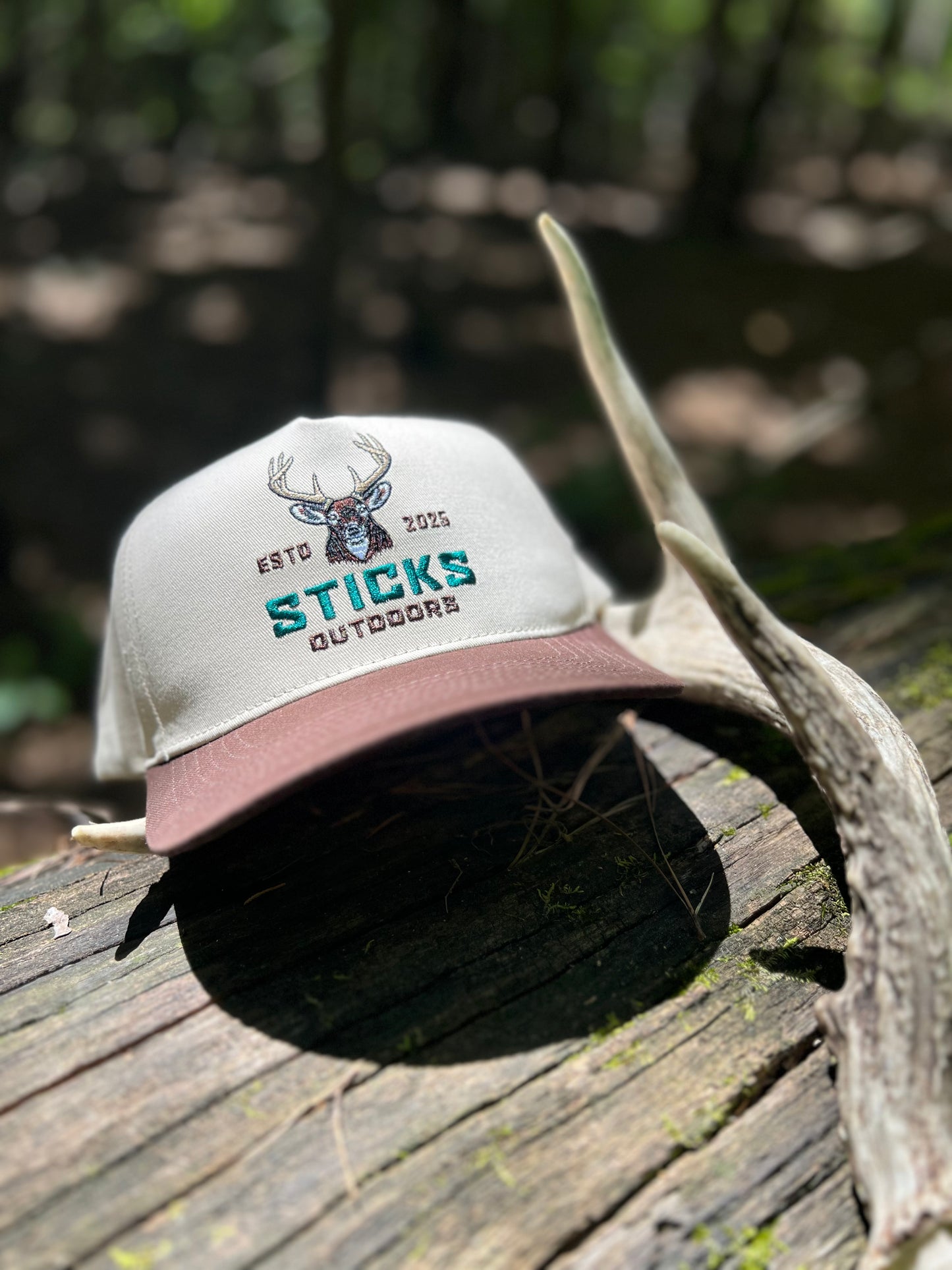 Sticks Cream/Dark Brown Deer Hat